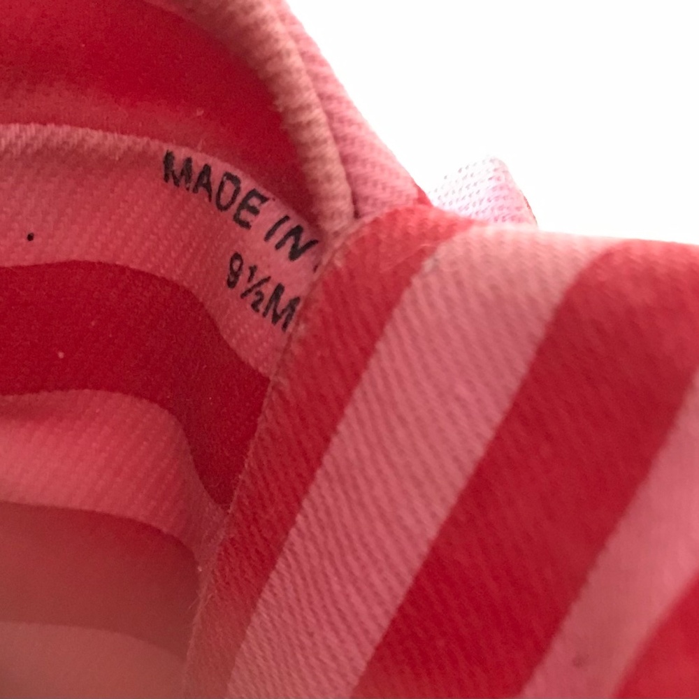 🔥LAST CALL 70% OFF🔥Kate Spade  Caliana Striped Bow Flat Sandals 9.5  Pink Red - Picture 3 of 6